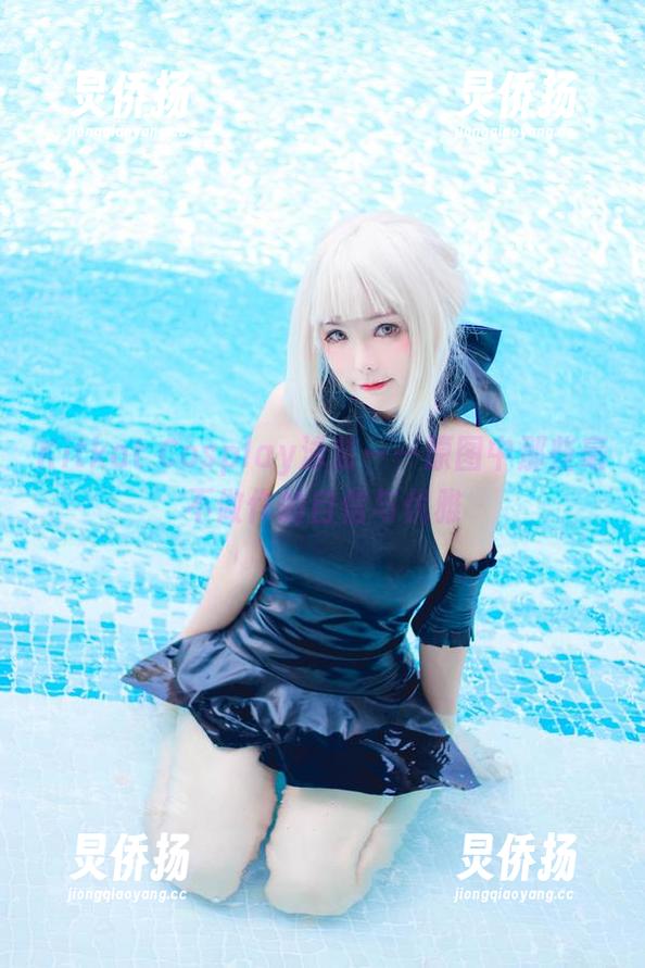 Kitkat Cosplay泳装——原图中那些毫不做作的自信与优雅